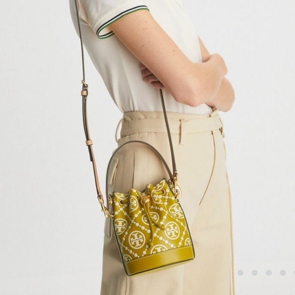 🔥NeW! Tory Burch T Monogram Embossed Contrast Mini Bucket Bag - Picture 5 of 17